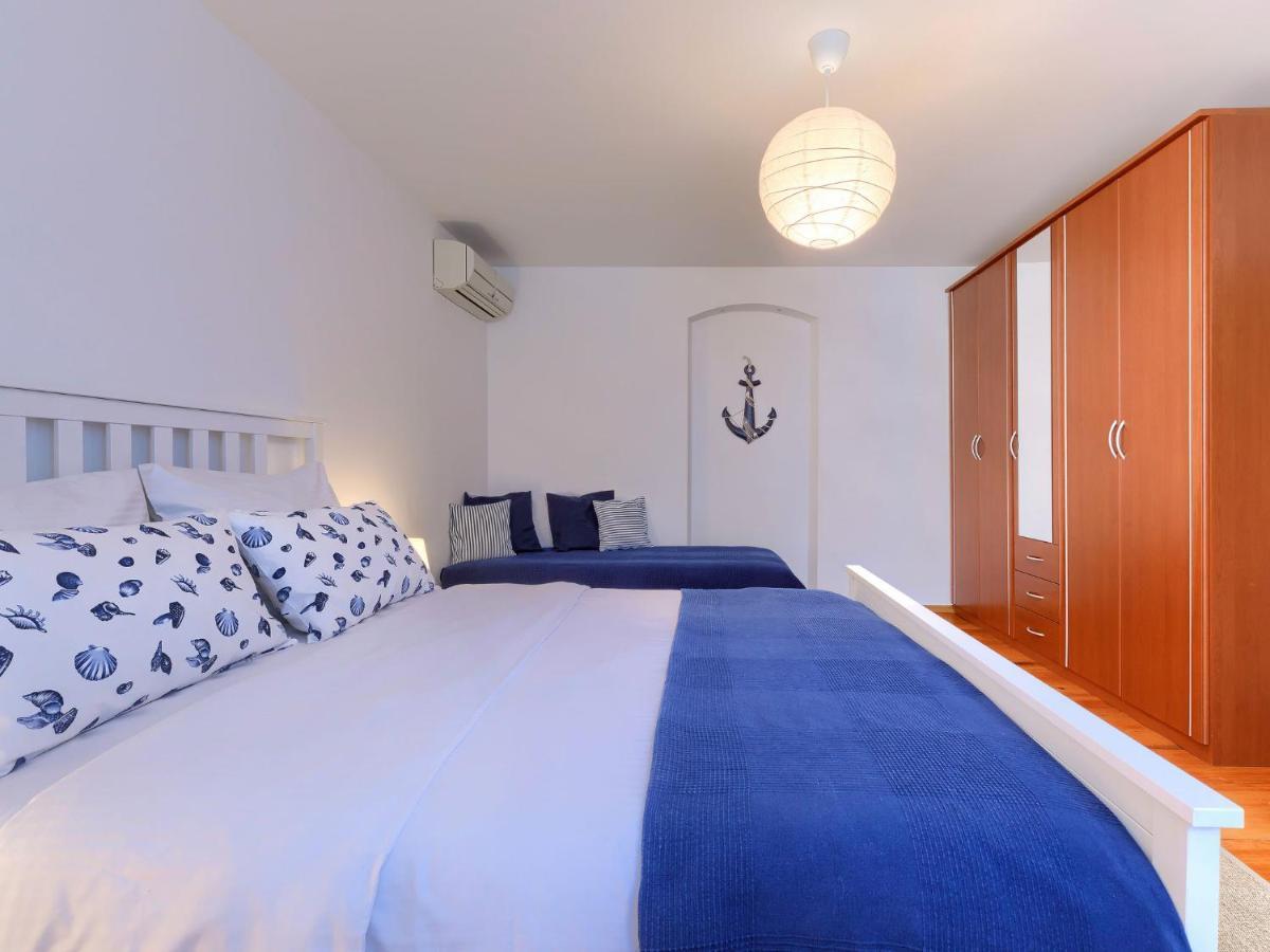 Holiday Home Tommy By Interhome Gedici ภายนอก รูปภาพ