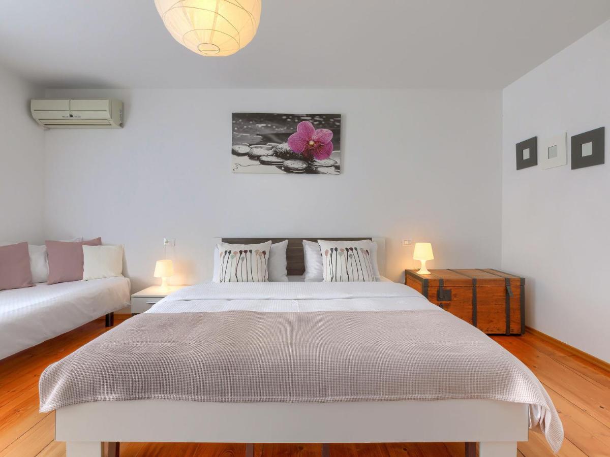 Holiday Home Tommy By Interhome Gedici ภายนอก รูปภาพ